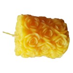 Decorative candle, roses pattern, yellow color, rose perfume